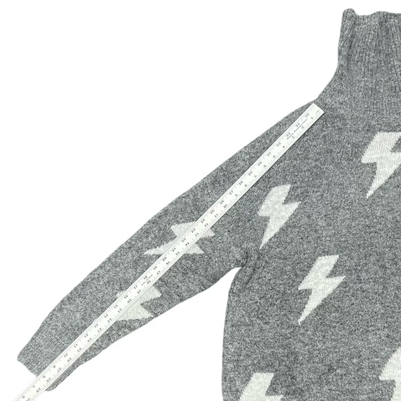 Shop Style your Senses Grey Lighting Bolt Turtleneck Sweater / Size: Large - Picture 5 of 6
